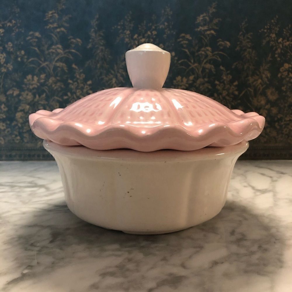 Vintage Miramar of California Covered Dish